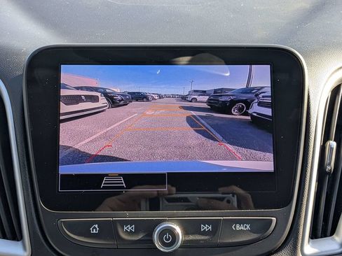 Used 2024 Chevrolet Malibu LT FWD image 28