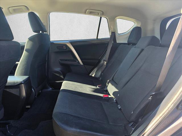 Used 2014 Toyota RAV4 LE AWD/4WD image 15