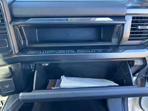 Used 2024 Ford F250 Lariat w/ Lariat Ultimate Package image 23