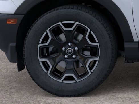 New 2026 Ford Bronco Sport Outer Banks w/ Outer Banks Tech Package+ AWD/4WD image 13