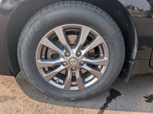 Used 2015 Nissan Altima 2.5 S w/ Special Edition Package FWD image 17