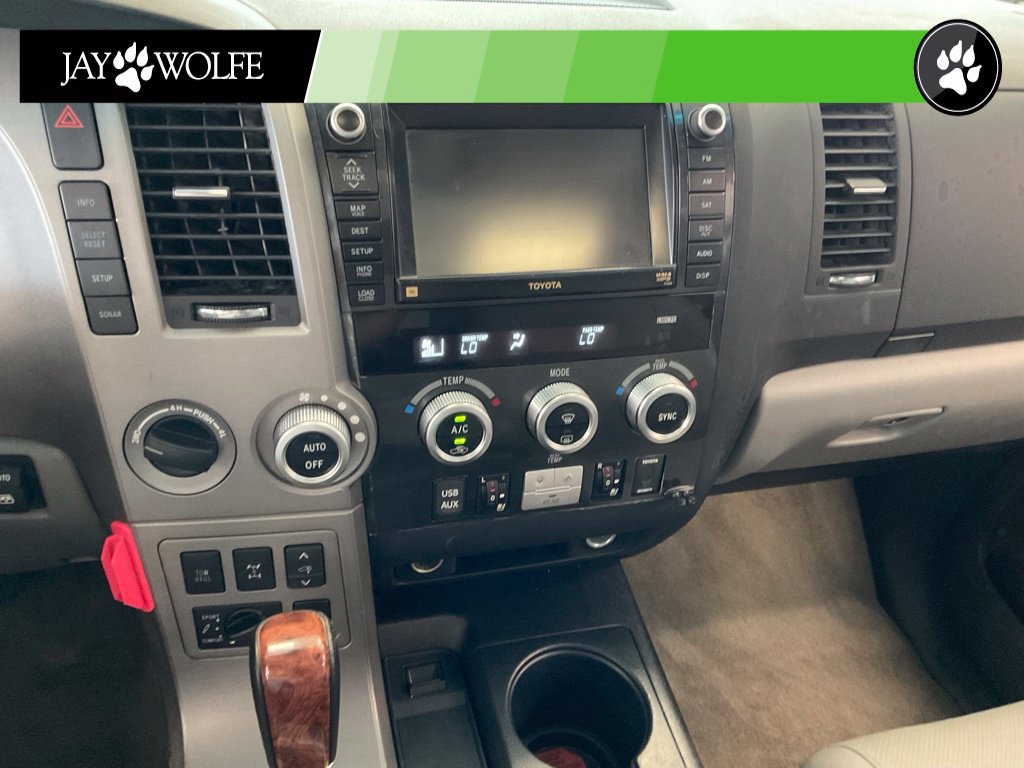Used 2011 Toyota Sequoia Platinum AWD/4WD image 15