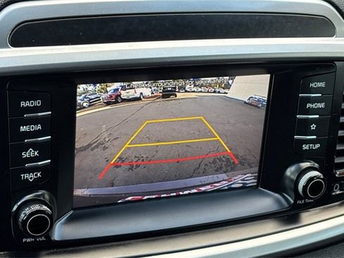 Used 2019 Kia Sorento LX image 20