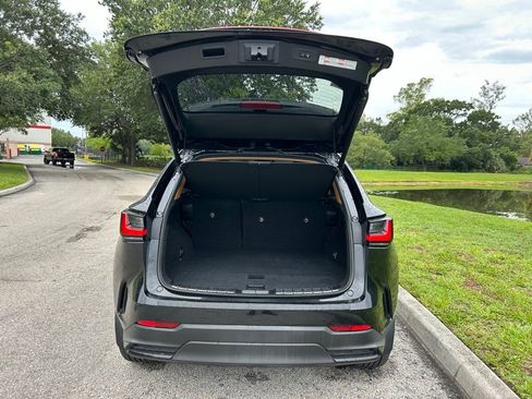 Used 2022 Lexus NX 350 AWD image 11
