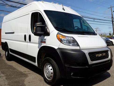 Used 2022 RAM ProMaster 3500 w/ Convenience Group FWD image 8