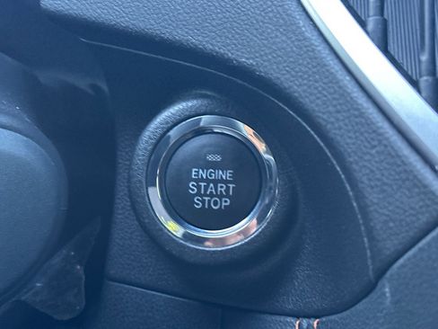 Used 2023 Subaru Crosstrek 2.5i Limited image 22