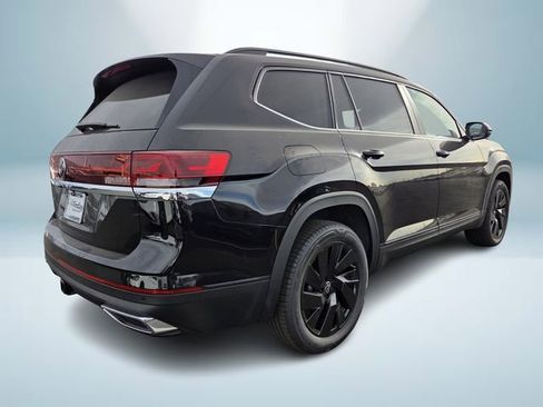 New 2026 Volkswagen Atlas SE FWD image 4