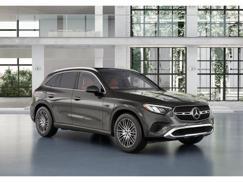 Used 2026 Mercedes-Benz GLC 300 4MATIC image 10