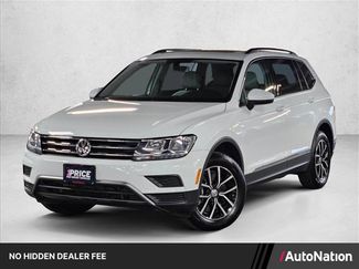 Used 2021 Volkswagen Tiguan SE w/ Panoramic Sunroof Package FWD video 1