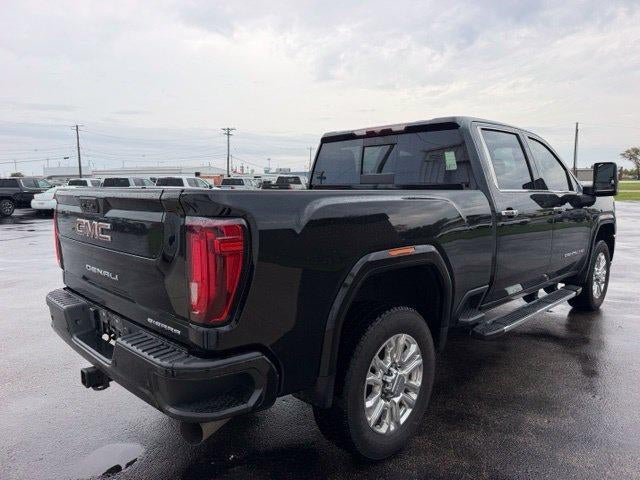 Used 2022 GMC Sierra 3500 Denali AWD/4WD image 6