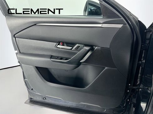 Used 2025 MAZDA CX-50 AWD 2.5 S w/ Preferred Package image 27