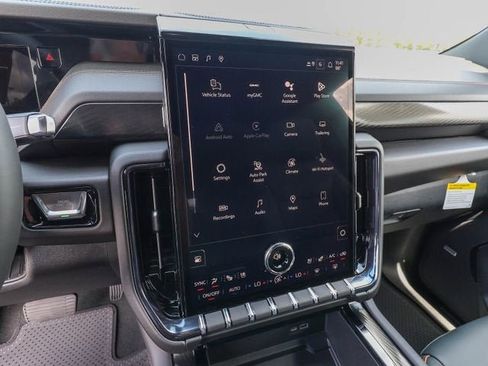 New 2026 GMC Yukon AT4 w/ AT4 Premium Plus Package AWD/4WD image 19