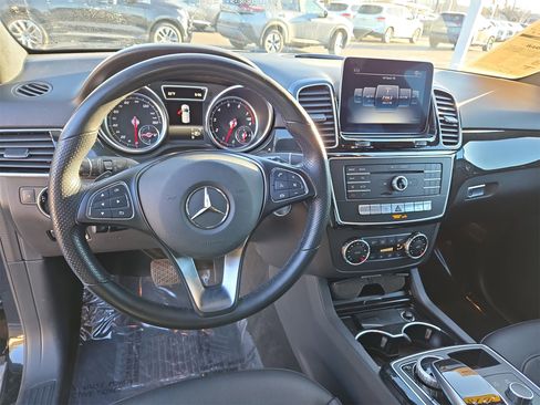 Used 2018 Mercedes-Benz GLE 350 image 34