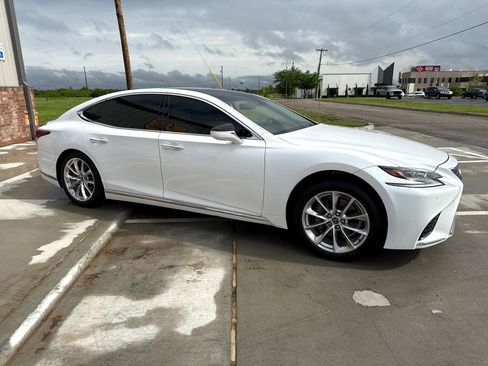 Used 2018 Lexus LS 500 image 7