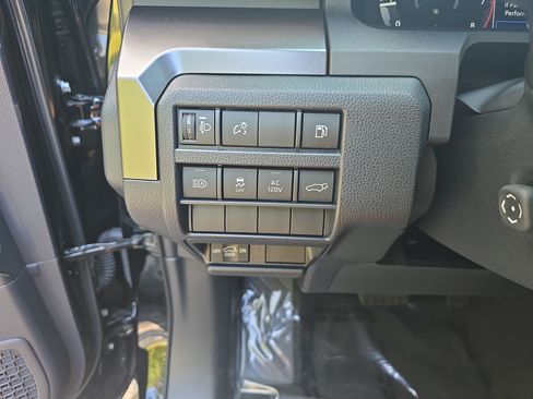 Used 2025 Toyota 4Runner TRD Off-Road Premium w/ Tow Technology Package AWD/4WD image 27