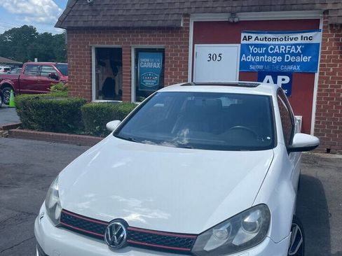 Used 2012 Volkswagen GTI 2-Door image 4