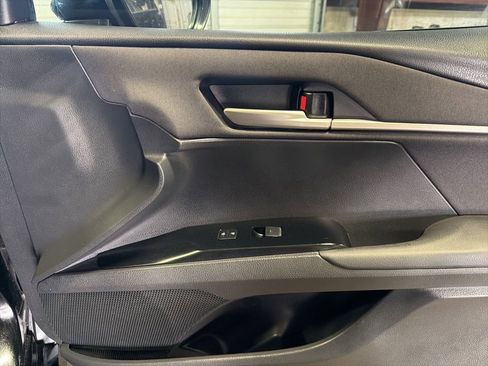 Used 2025 Toyota Camry LE image 25