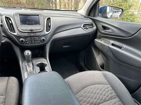 Used 2021 Chevrolet Equinox LT image 15