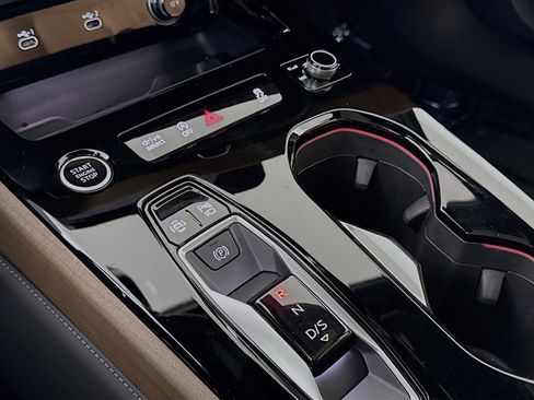 Certified 2025 Audi A5 2.0T Premium w/ Convenience Package image 18