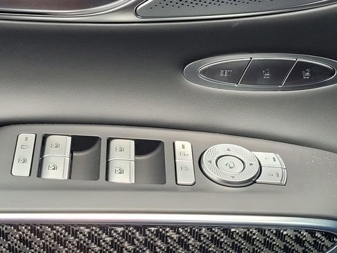 New 2026 Genesis GV70 3.5T Sport Prestige AWD/4WD image 32