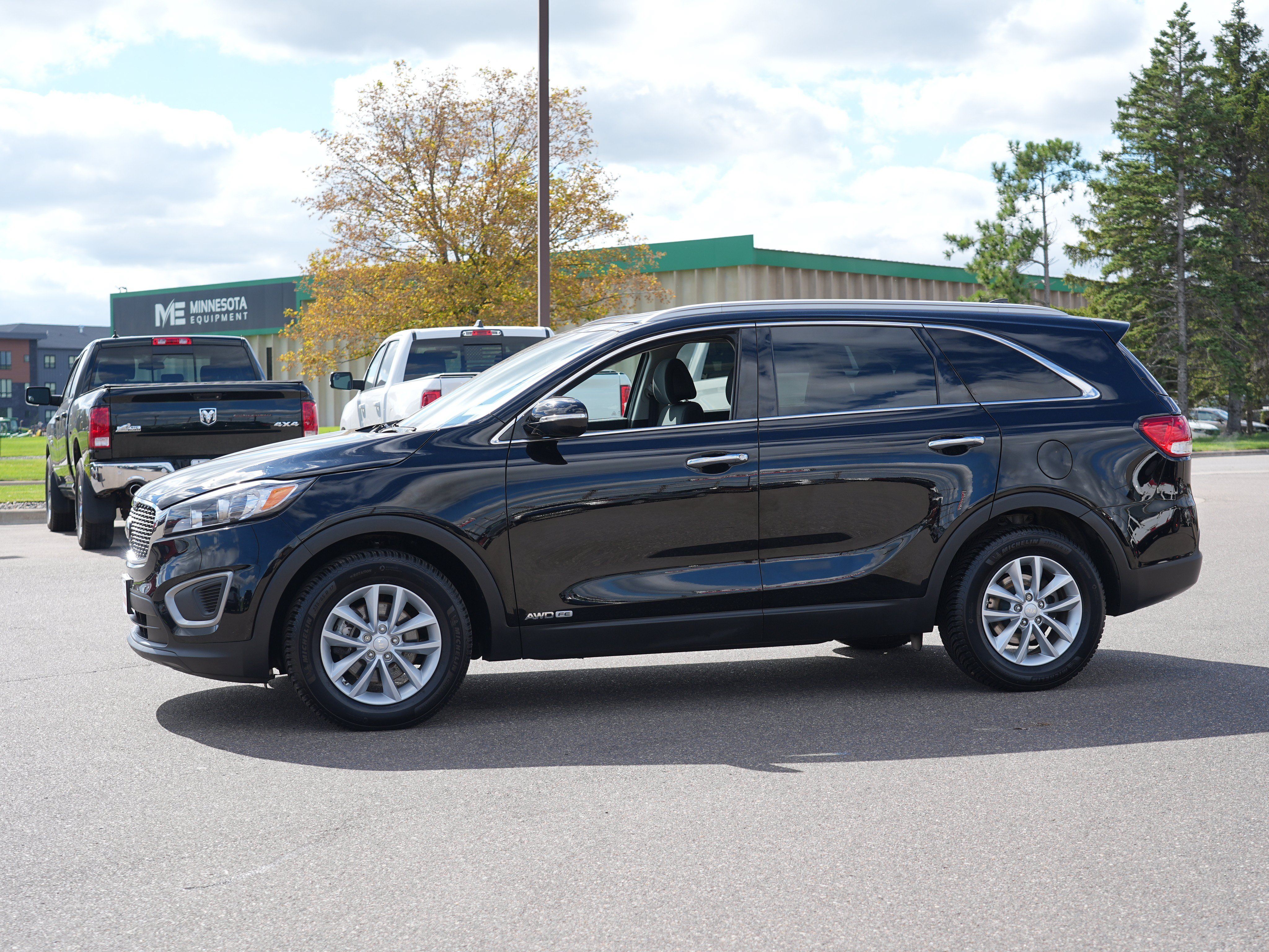 Used 2016 Kia Sorento LX w/ LX Convenience Package AWD/4WD image 6