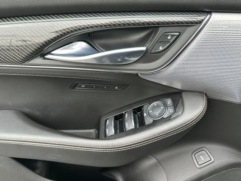 Used 2023 Cadillac CT5 Sport RWD image 11