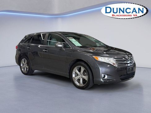 Used 2009 Toyota Venza AWD w/ Comfort Pkg image 1