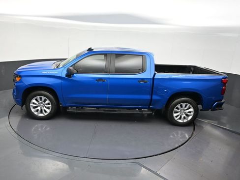 Used 2024 Chevrolet Silverado 1500 Custom RWD image 17