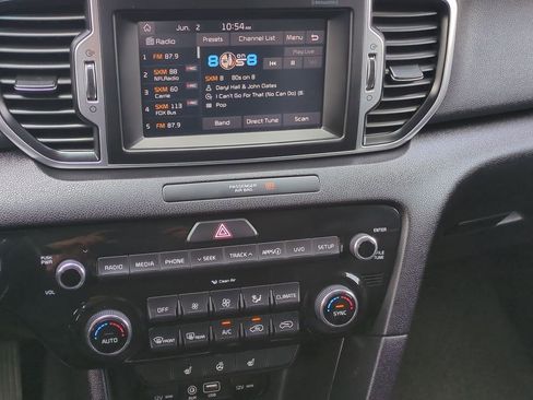Used 2019 Kia Sportage EX w/ EX Premium Package FWD image 16