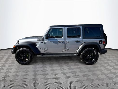Used 2021 Jeep Wrangler Unlimited Sport image 9