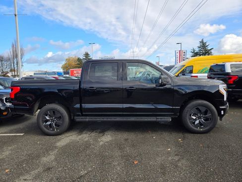 New 2025 Ford F150 Lightning Flash image 4