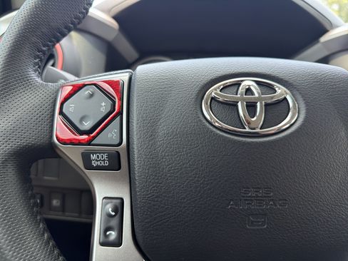 Used 2022 Toyota Tacoma SR5 w/ Technology Package RWD image 28