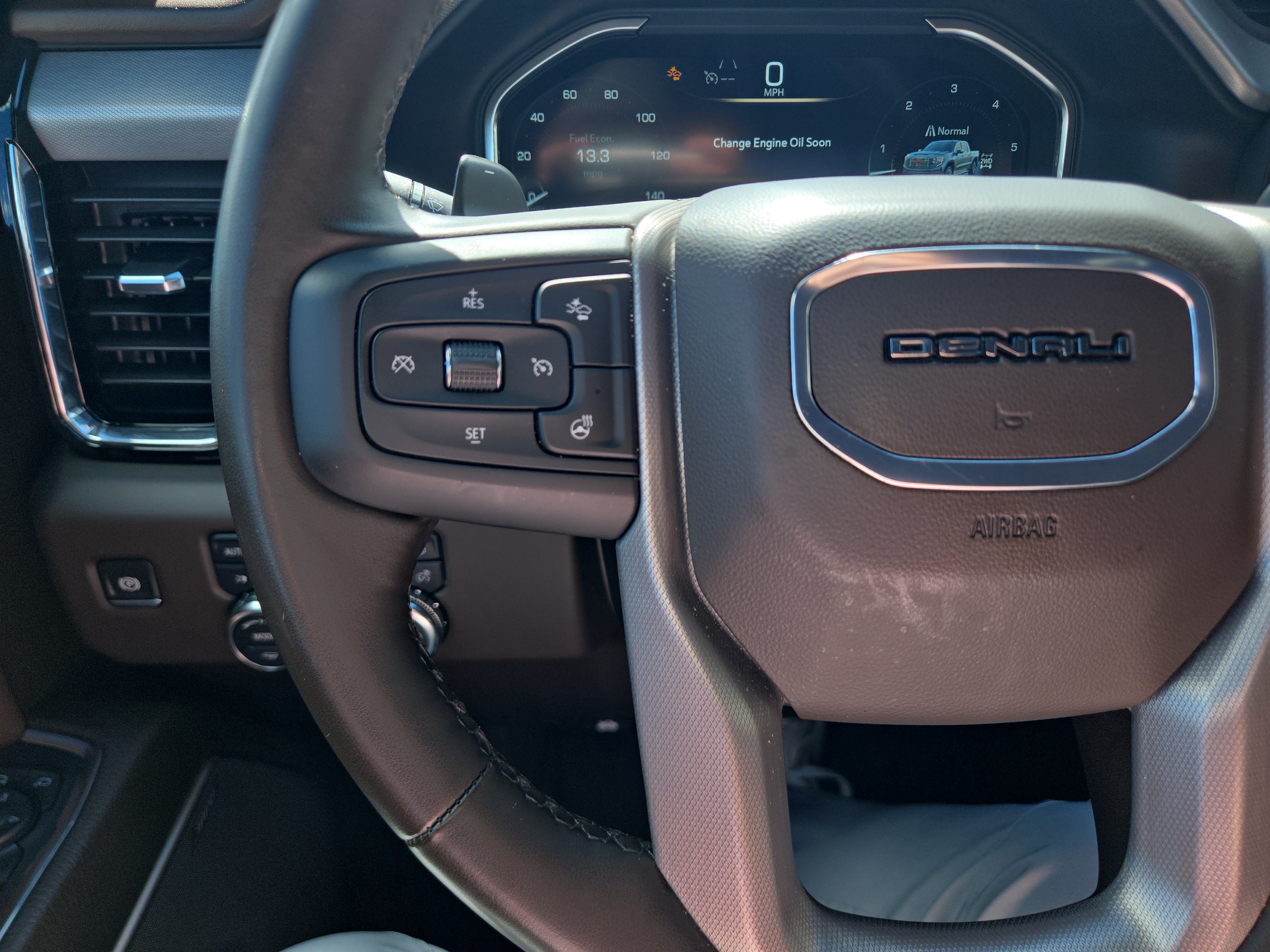 Used 2024 GMC Sierra 1500 Denali w/ Denali Reserve Package AWD/4WD image 12