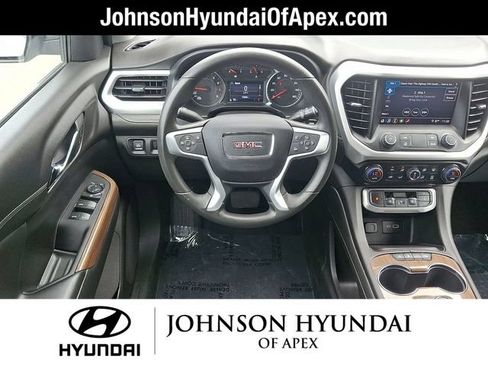 Used 2023 GMC Acadia SLE FWD image 22