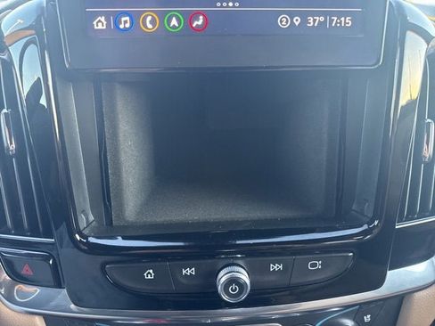 Certified 2023 Chevrolet Traverse Premier w/ LPO, Floor Liner Package image 27