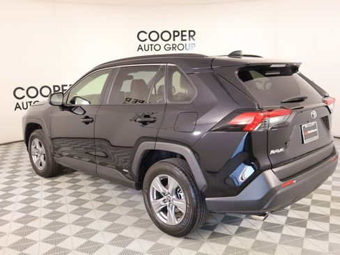 Used 2025 Toyota RAV4 LE image 21