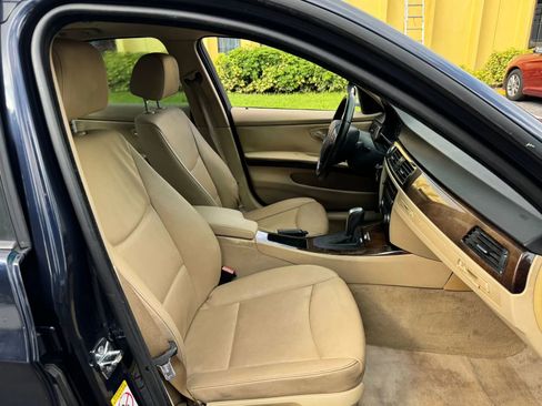 Used 2009 BMW 328i Sedan RWD image 16