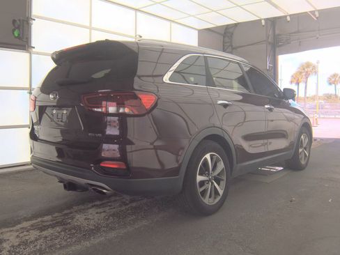 Used 2019 Kia Sorento EX FWD image 4