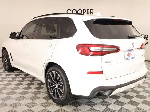 Used 2019 BMW X5 xDrive40i w/ M Sport Package AWD/4WD image 25