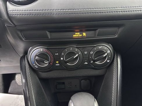 Used 2017 Toyota Yaris iA image 27