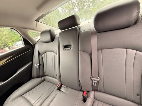 Used 2015 Hyundai Genesis 3.8 RWD image 28