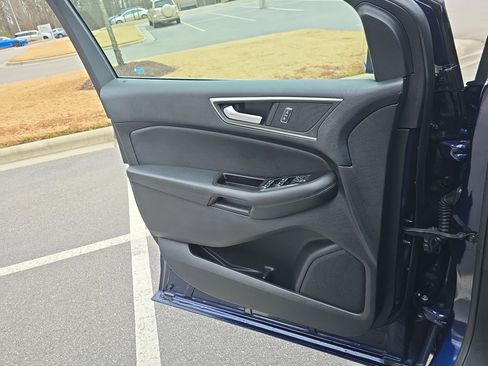 Used 2016 Ford Edge SEL w/ Equipment Group 201A image 26