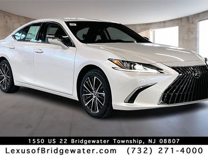 New 2025 Lexus ES 350 w/ Premium Package