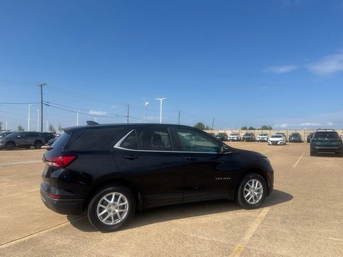Used 2023 Chevrolet Equinox LT AWD/4WD image 24