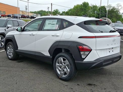 New 2026 Hyundai Kona SE AWD/4WD image 3