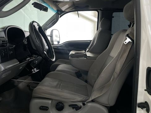 Used 2005 Ford F450 2WD SuperCab Super Duty image 21