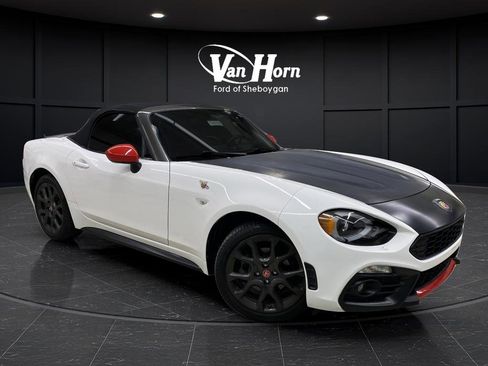 Used 2020 FIAT 124 Spider Abarth w/ Convenience Group image 1