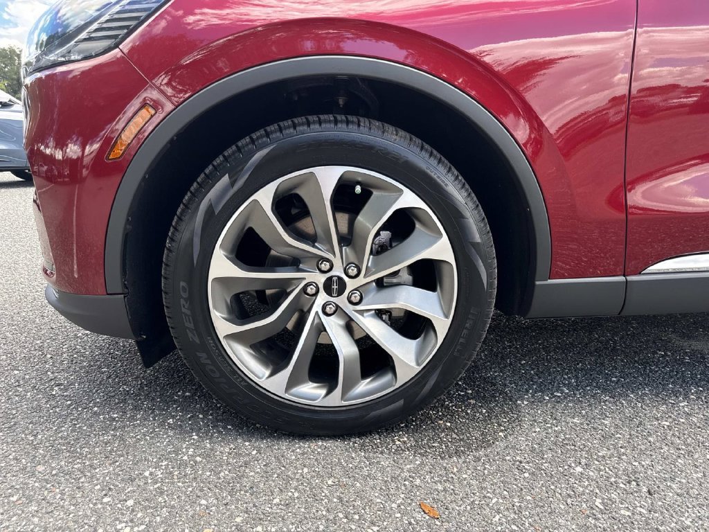 New 2027 Lincoln Aviator 2WD image 10