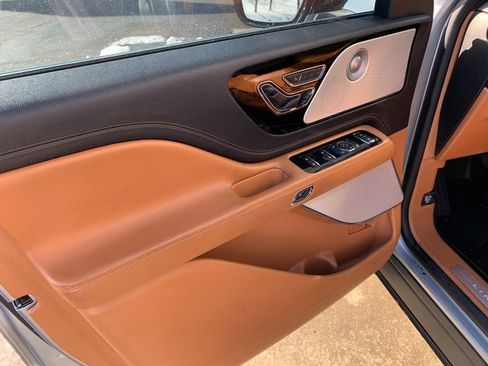 Certified 2023 Lincoln Aviator Black Label w/ Dynamic Handling Package image 23