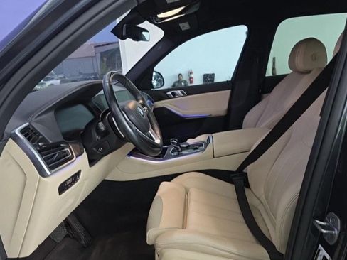 Used 2022 BMW X5 sDrive40i w/ Premium Package RWD image 7